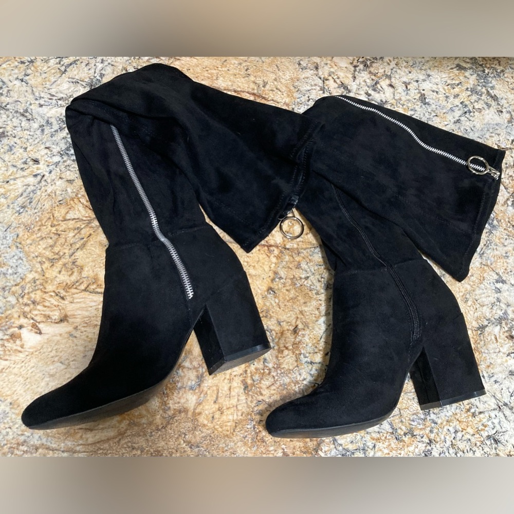 Black vix zippered over the knee suede boots | shoedazzle